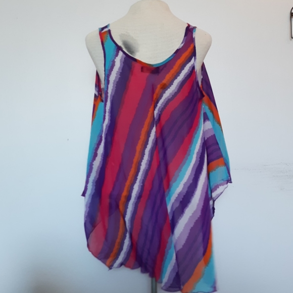 Top - Picture 4 of 4